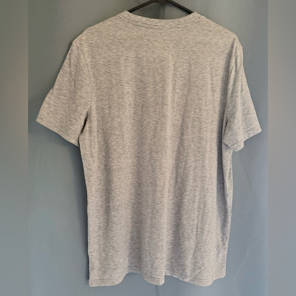 NWT- Urban Pipeline -Awesomely Soft Tee – Gray w/White Stripes – XL - Picture 2 of 3
